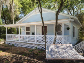 BRAND NEW Bungalow in DOWNTOWN GAINESVILLE